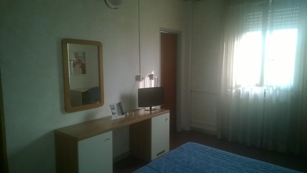 Hotel San Vitale Medicina  Luaran gambar